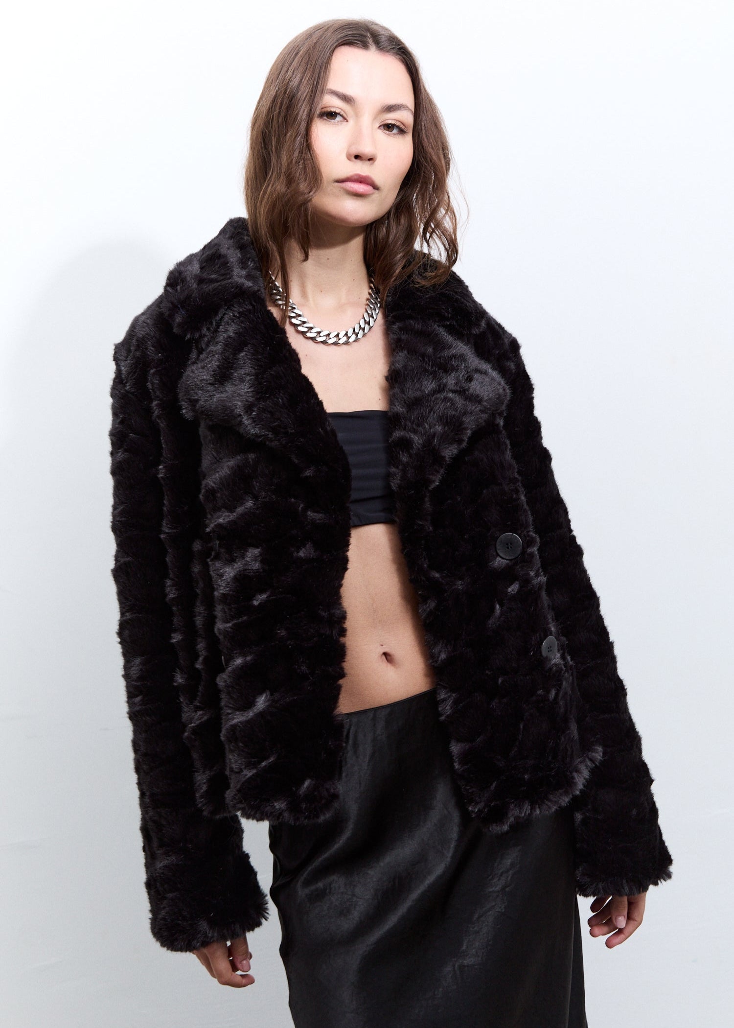 Short Regine Coat Chila Black