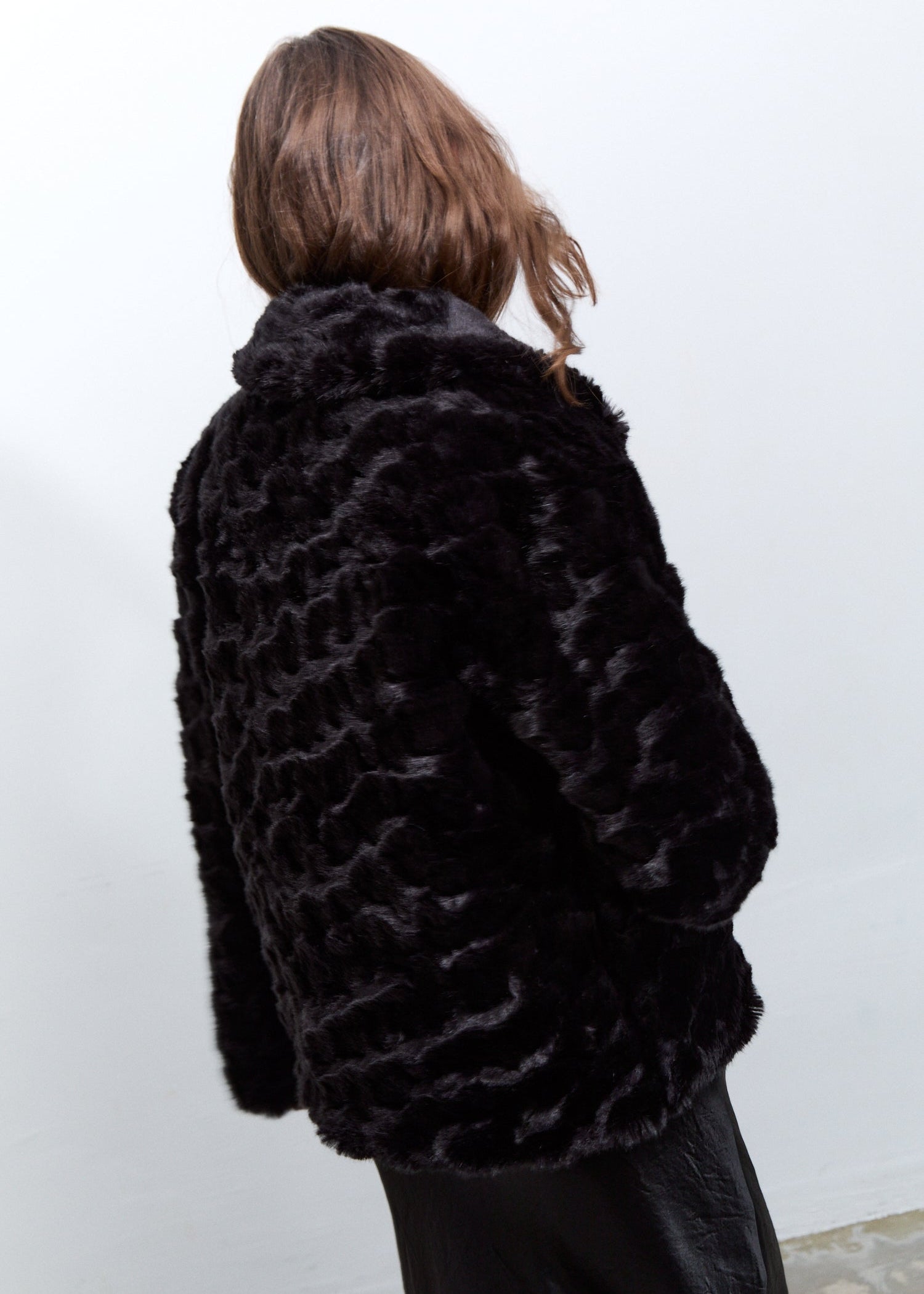 Short Regine Coat Chila Black