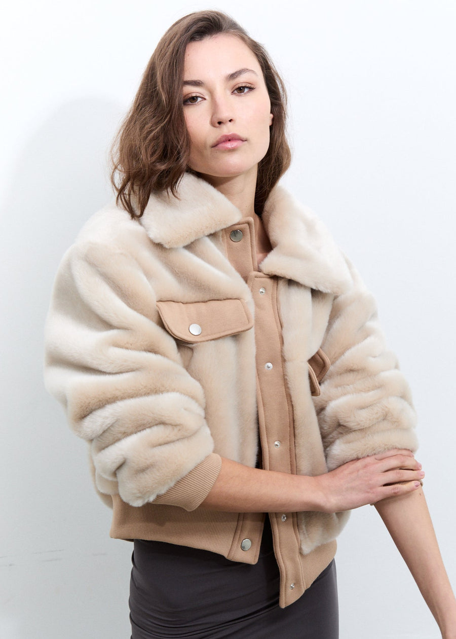 Short Velvet Frost Bomber Beige