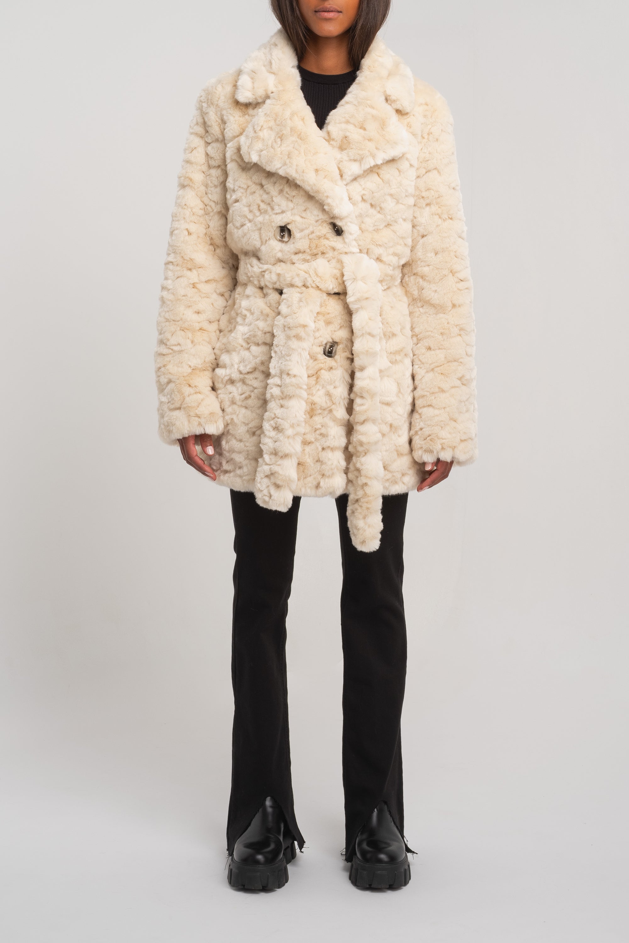 Belted Regine Coat Chila