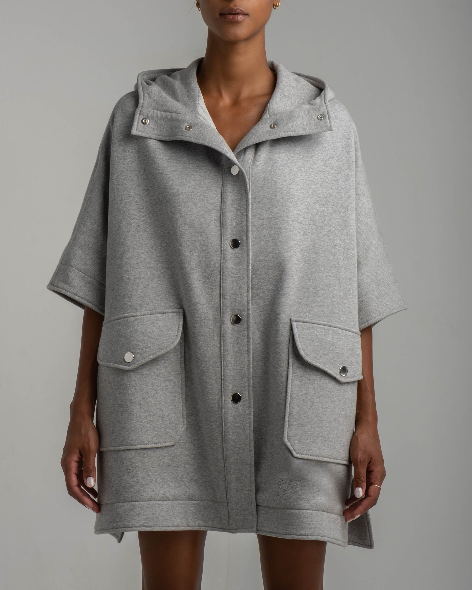 Lola Cape Grey